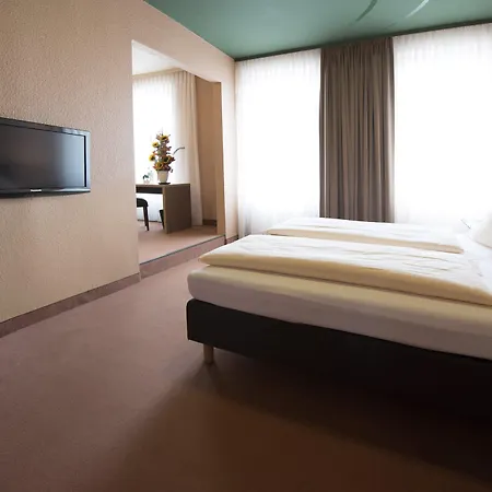 Vinum Integrationshotel 3*